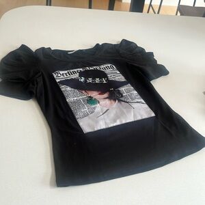 Extra small t shirt.worn once. Buttery soft